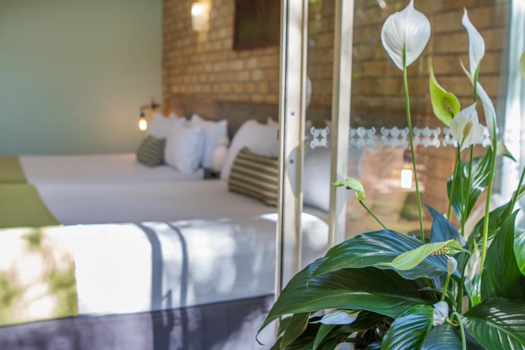 Sunshine Coast Motor Lodge Woombye Esterno foto