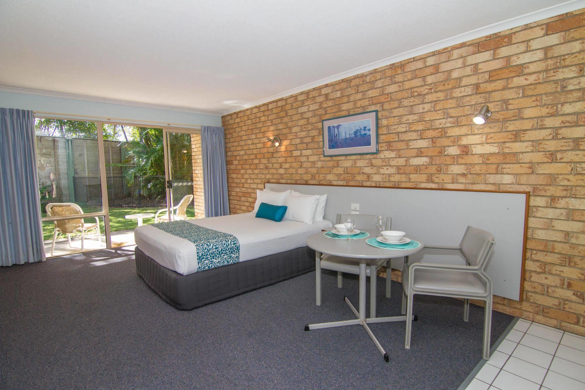 Sunshine Coast Motor Lodge Woombye Esterno foto